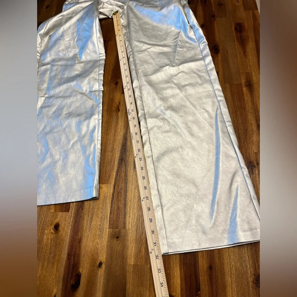 WAYF Luxury Metallic Silver High Rise Vegan Leather Pants Size Small - Picture 9 of 13